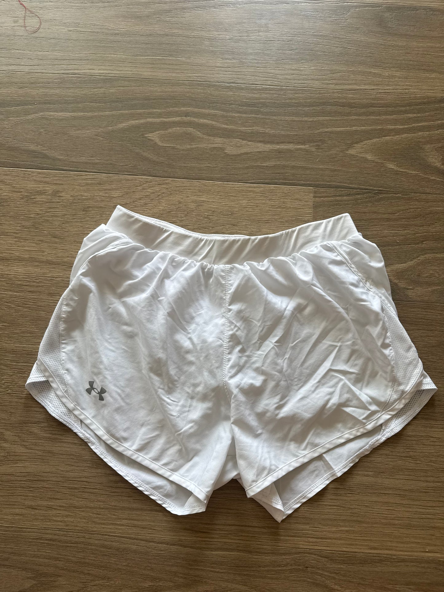 Under Armour shorts size medium