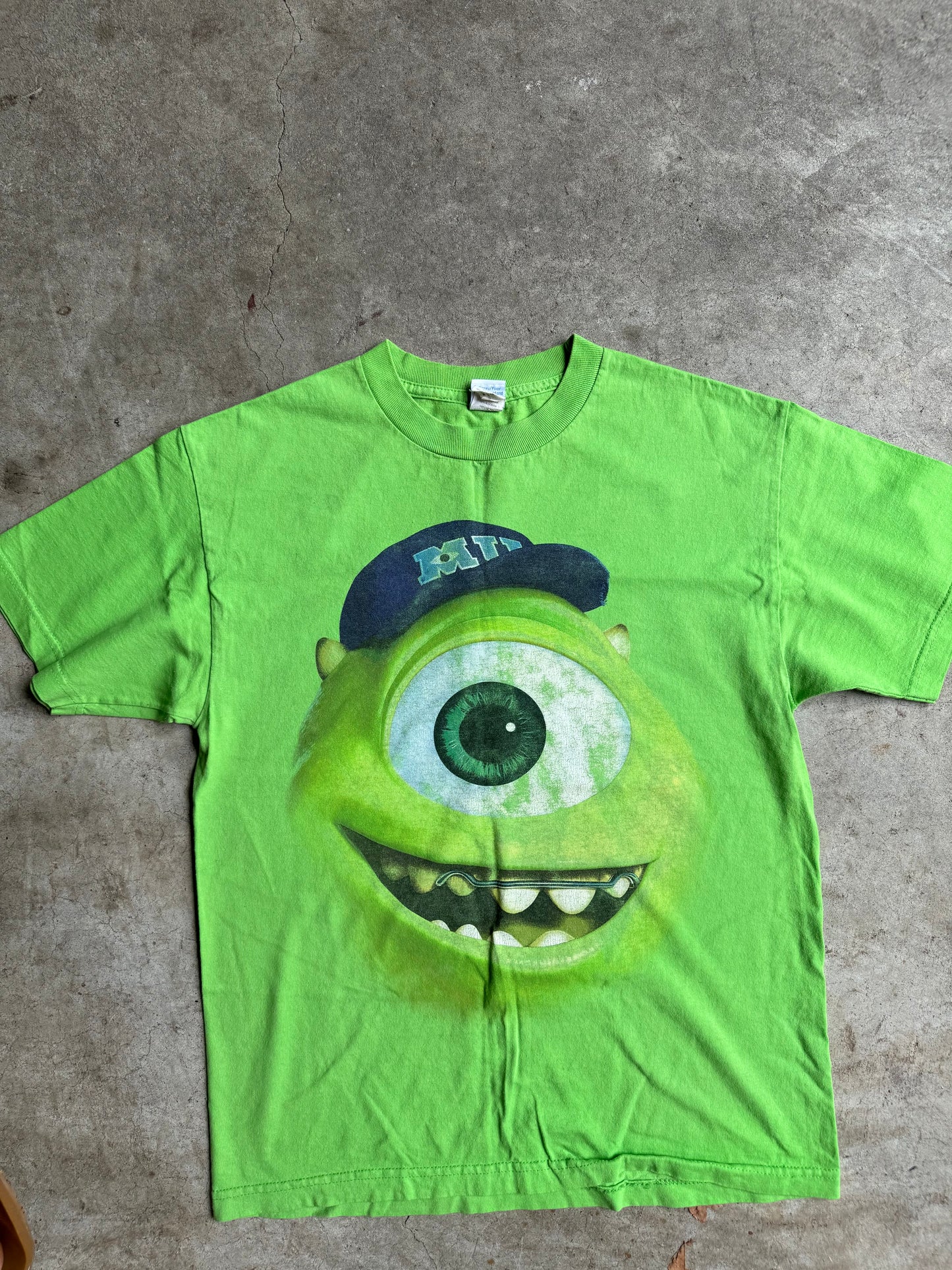 Vtg monsters inc tee