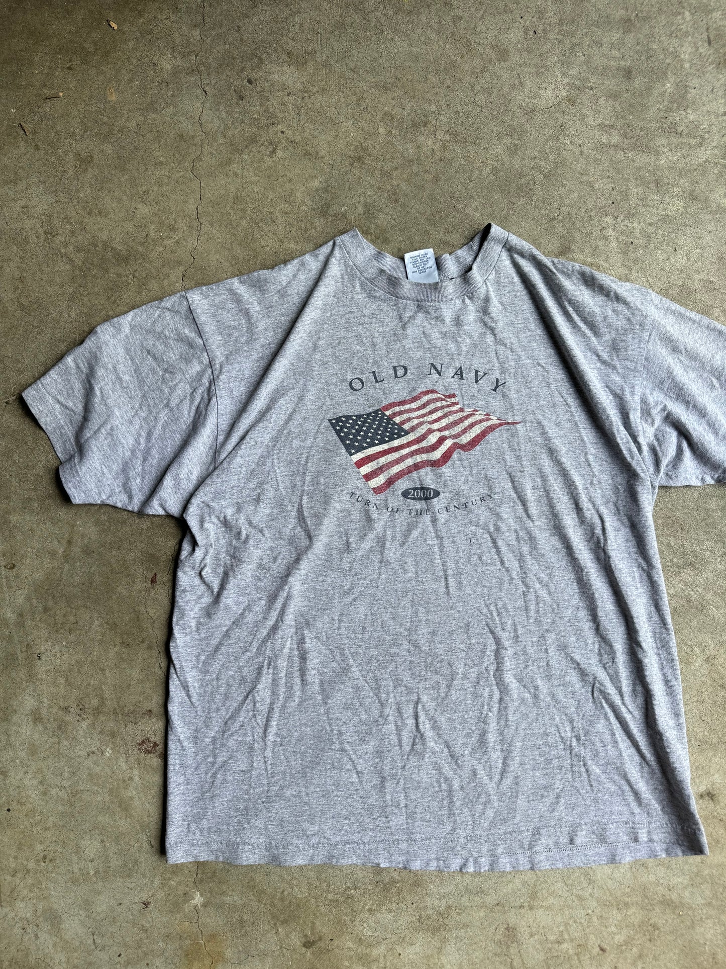 Vtg old navy tee