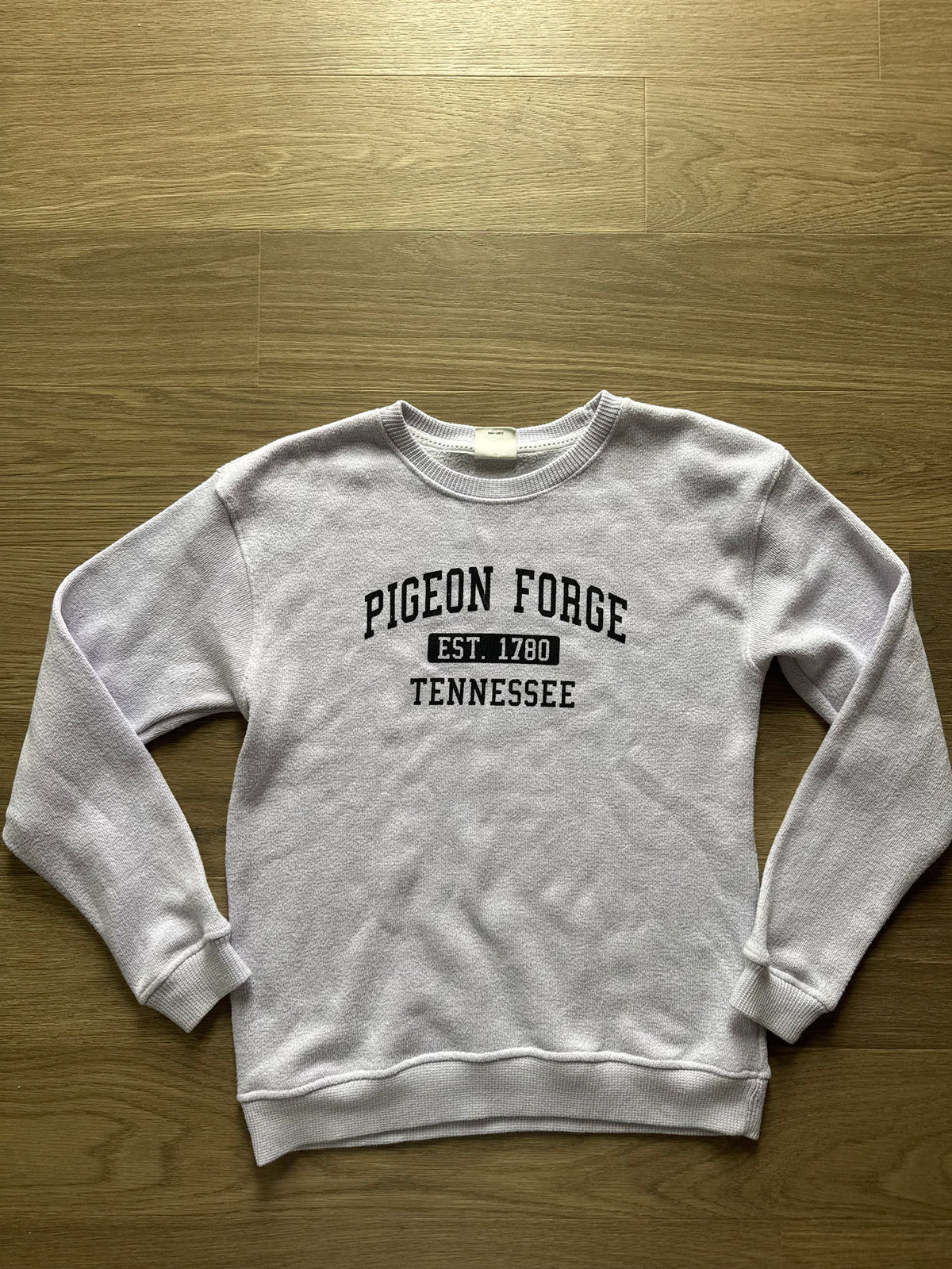 Pigeon Forge Crewneck L