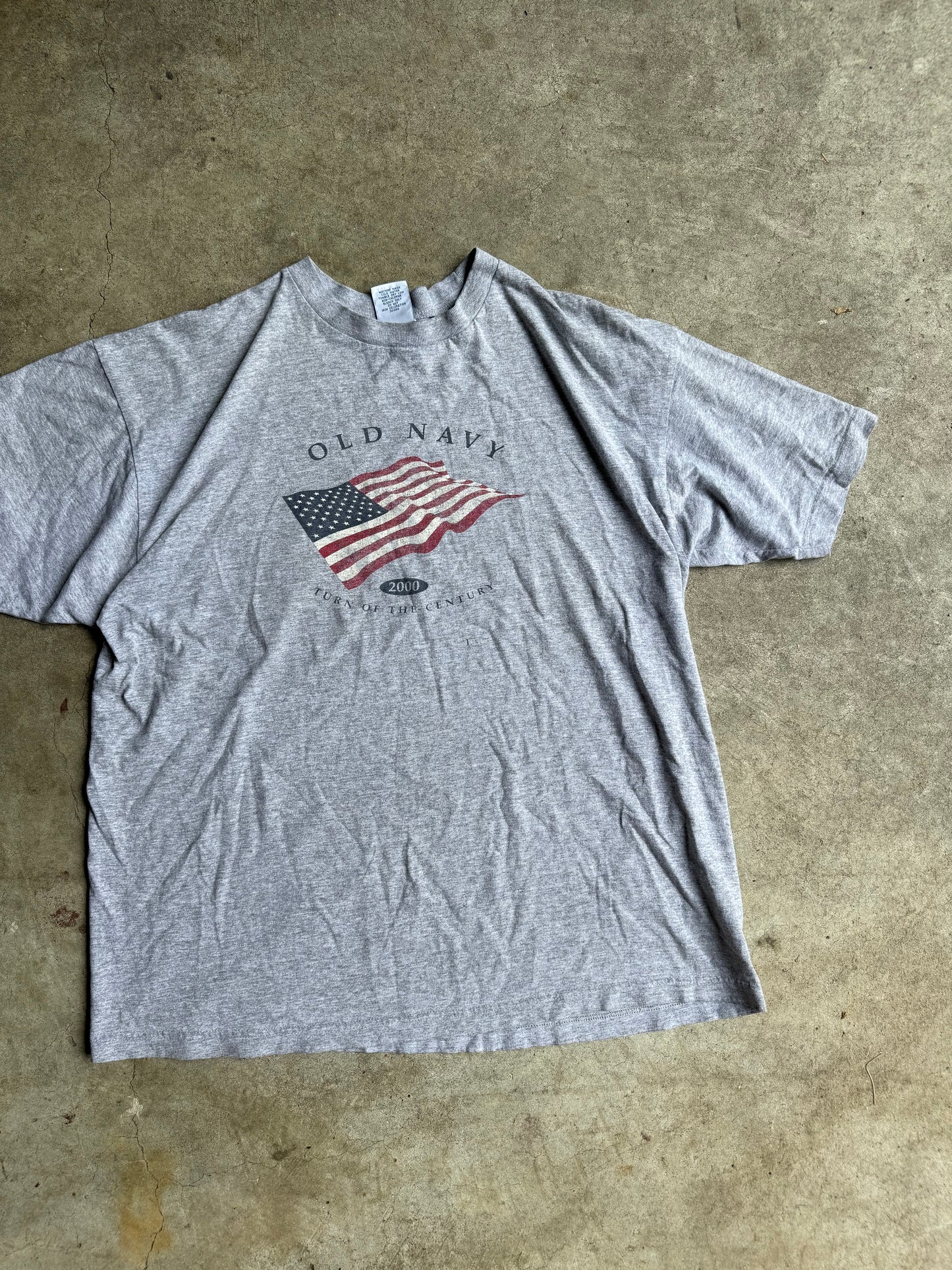 Vtg old navy tee