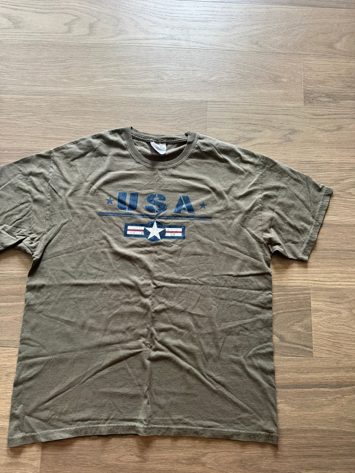 Usa tee sz large