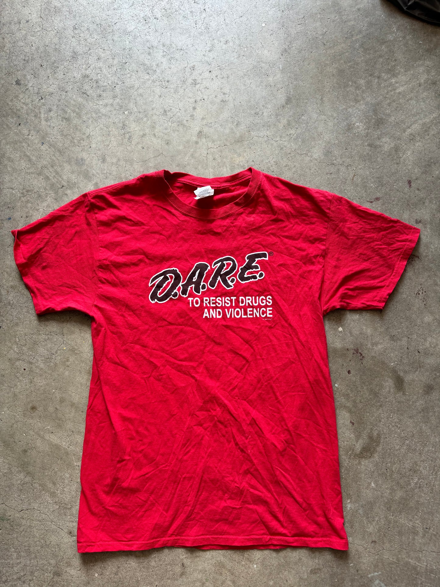 Vtg D.A.R.E. tee