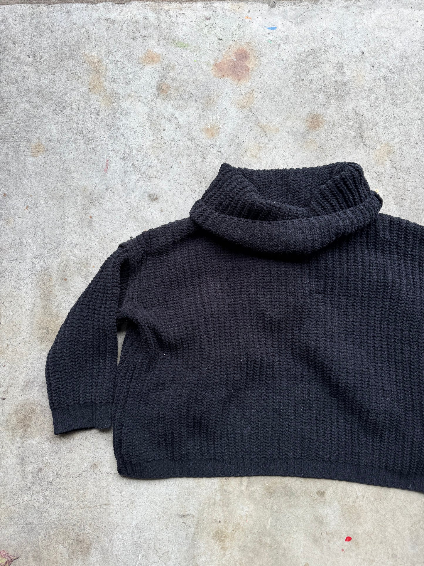 POL sweater