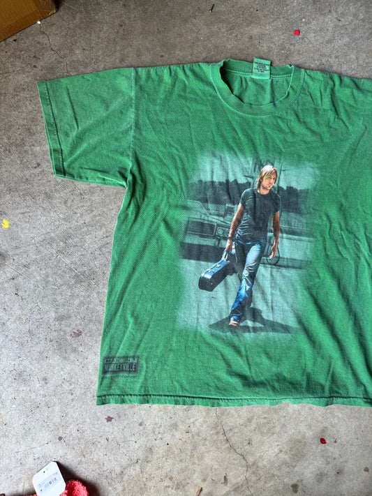 Kenny ches tee
