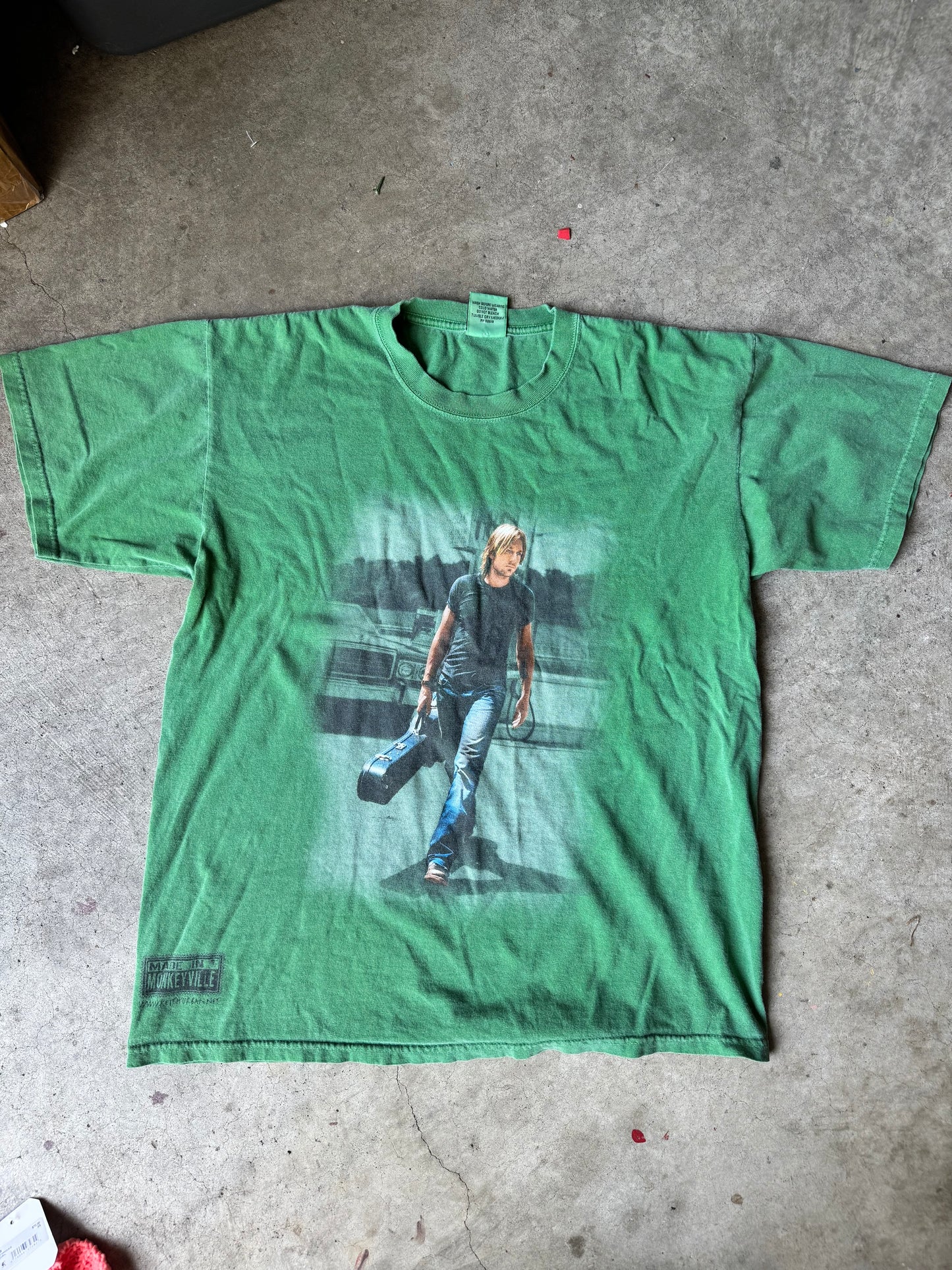 Kenny ches tee