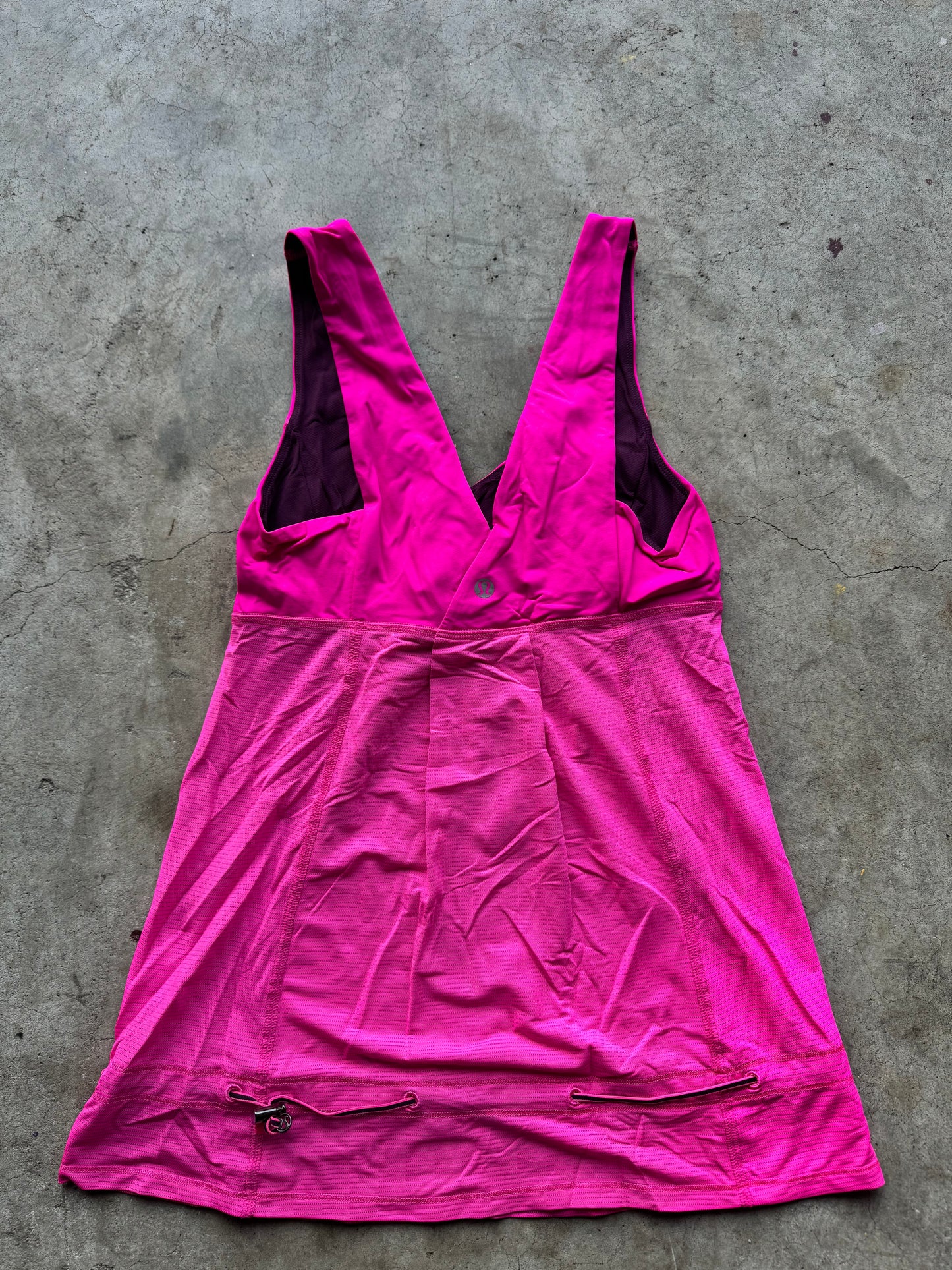 Lululemon tank