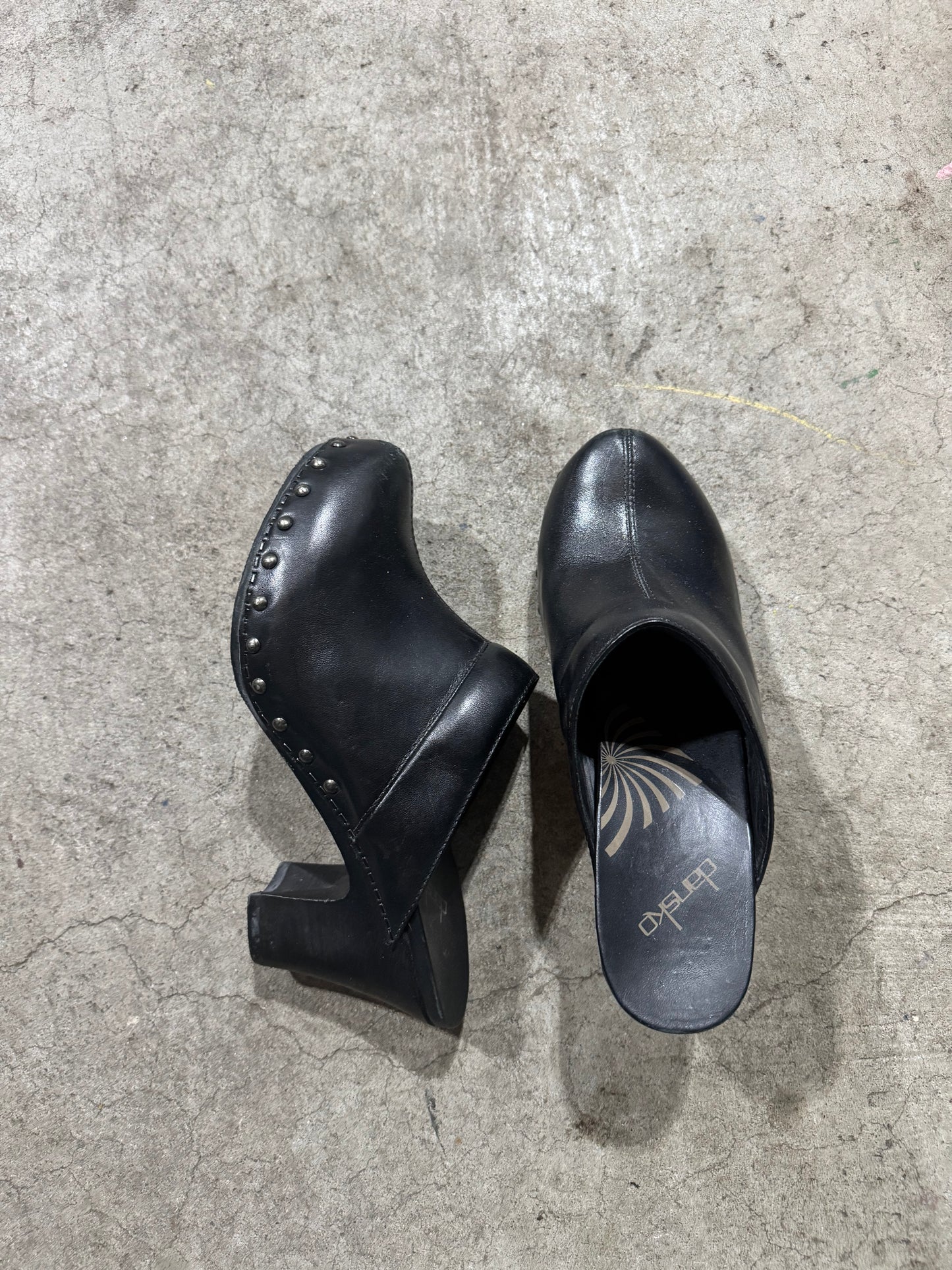Vtg Clogs