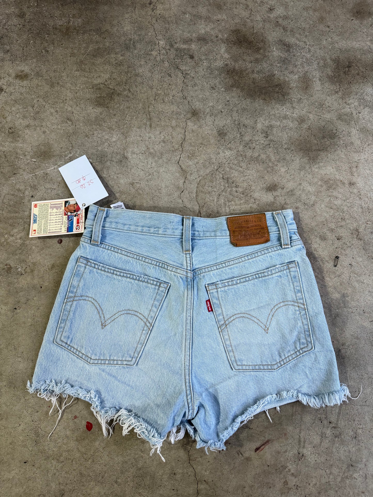 Levi Jean Shorts