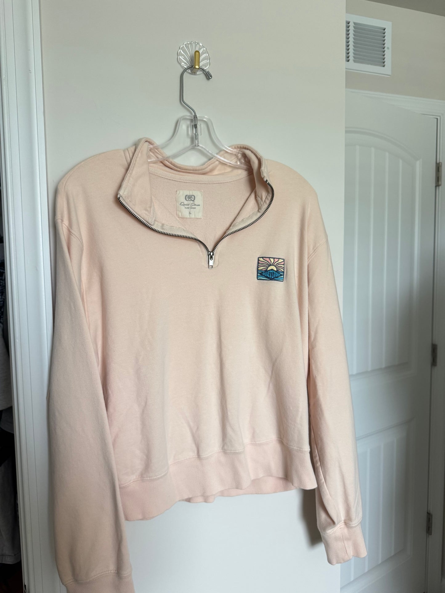 Quiet Storm Q zip large