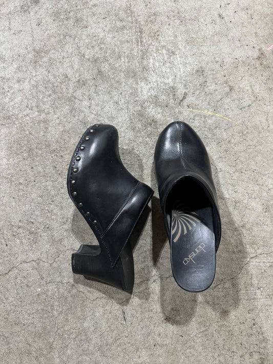Vtg Clogs