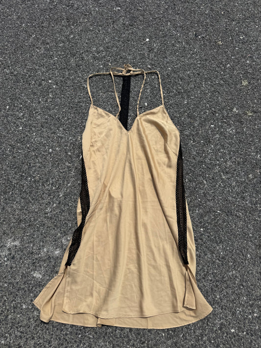 Tan and black slip