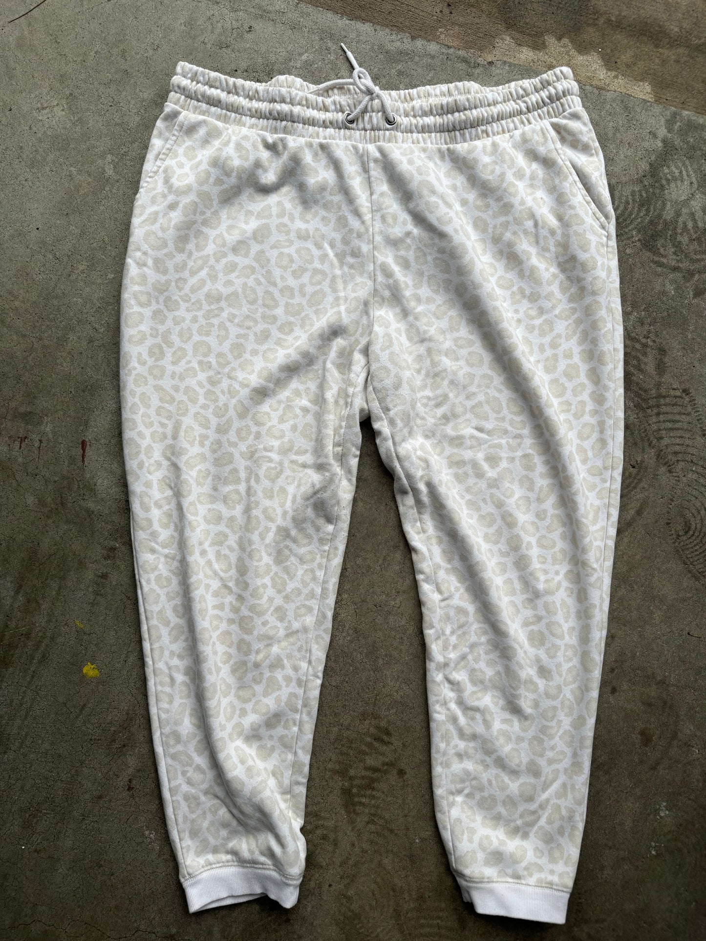 old navy lounge pants