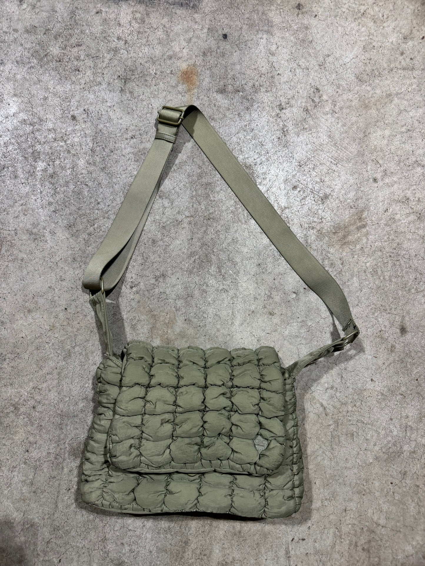 Puffer purse